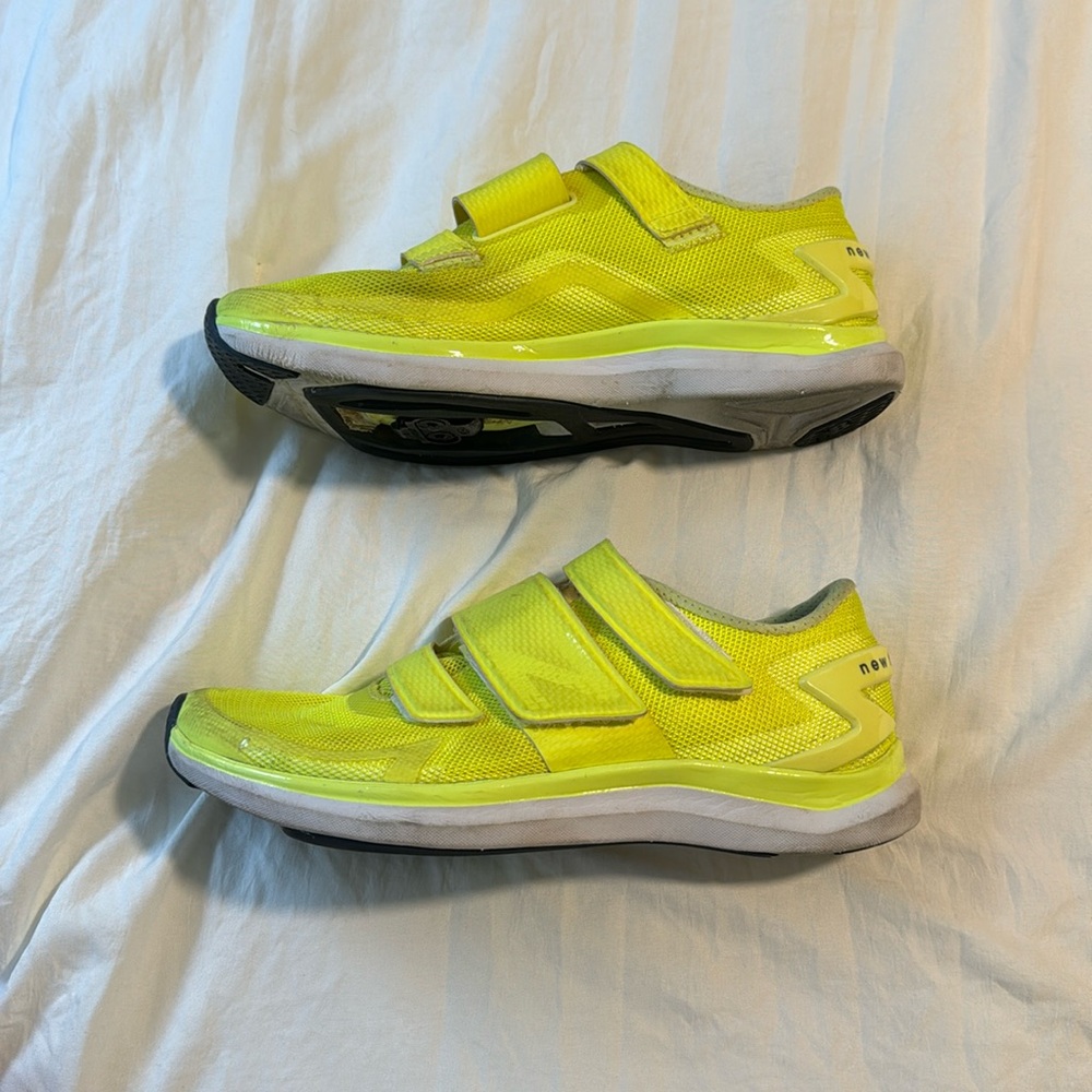 New Balance indoor cycling shoe size 6.5